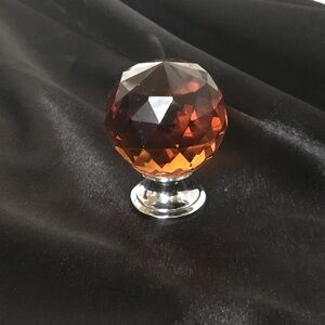 TOP KNOBS TK112PC AMBER CRYSTAL KNOB 1 3/8" w/ POLISHED CHROME BASE